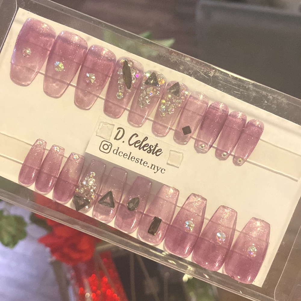 Press on nails ✨ set of 20